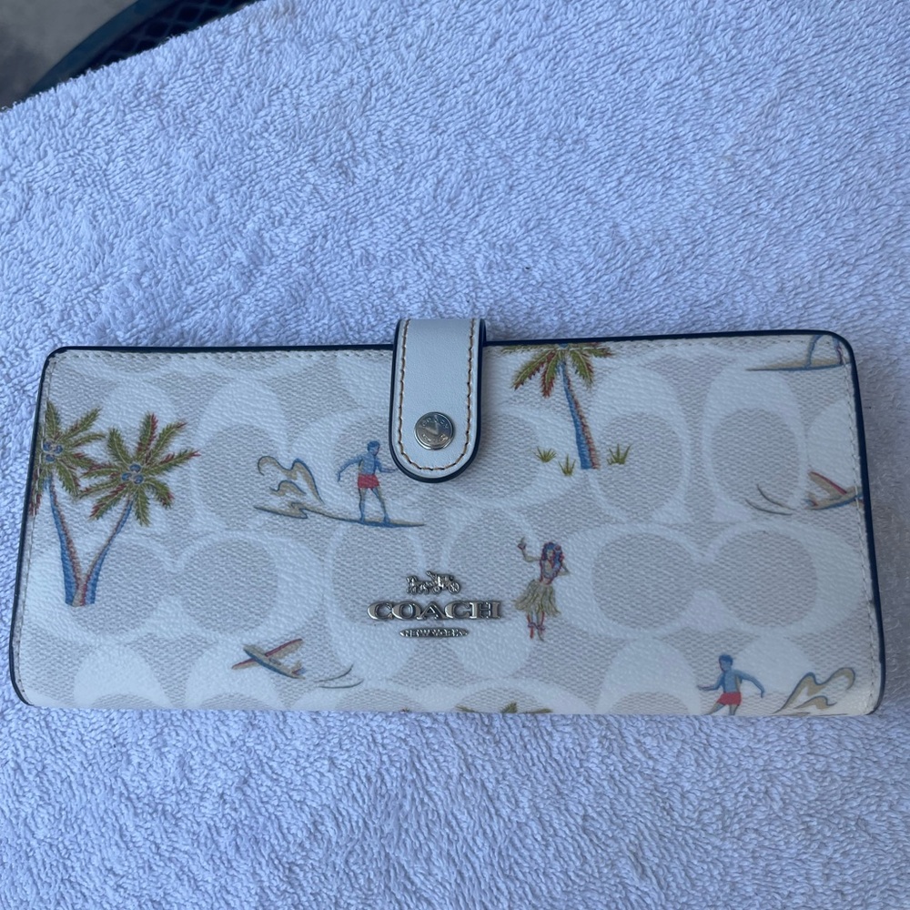 Coach White Hula Print Long Wallet